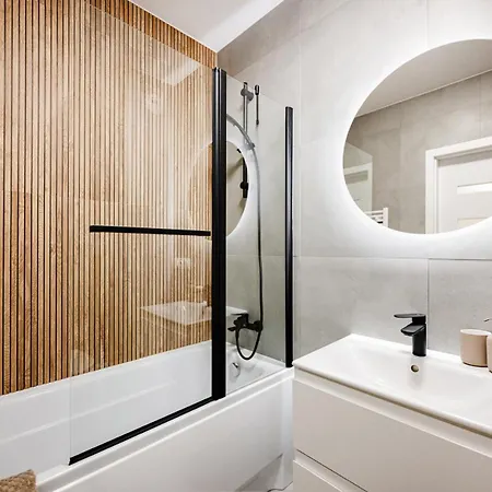 Legnicka Residence Apart Wroclaw Exterior photo